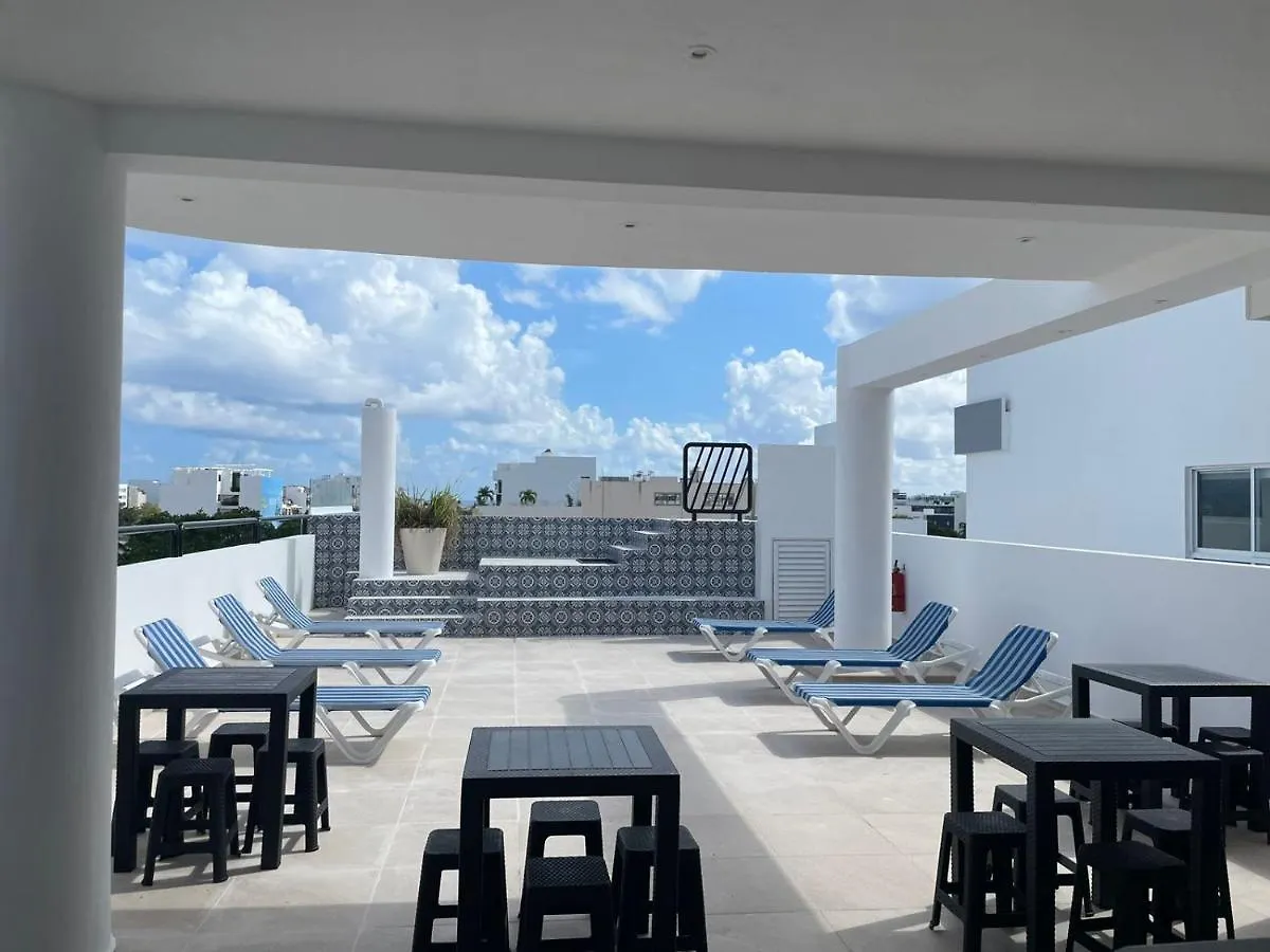 Hotel Winday بلايا ديل كارمن المكسيك
