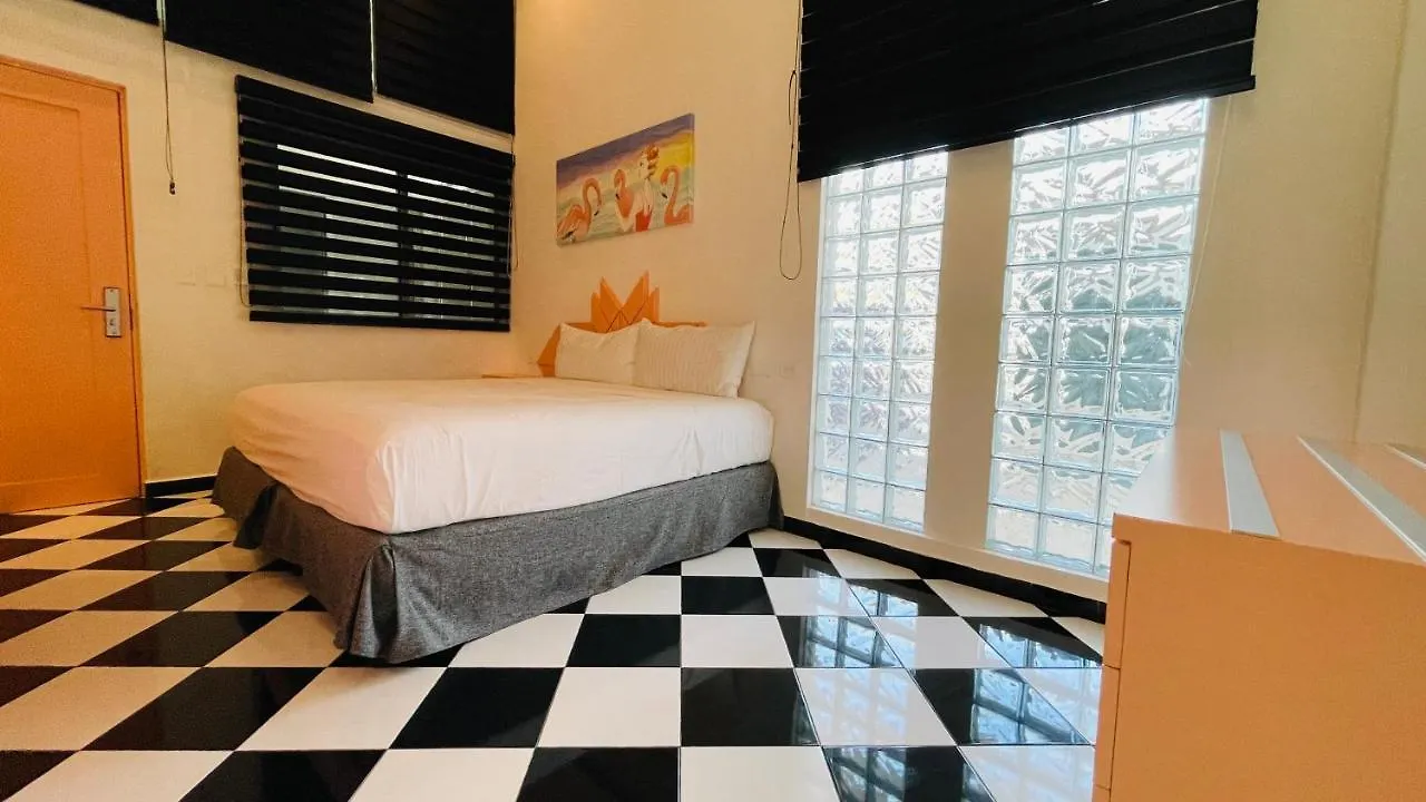 Hotel Winday بلايا ديل كارمن 3*,